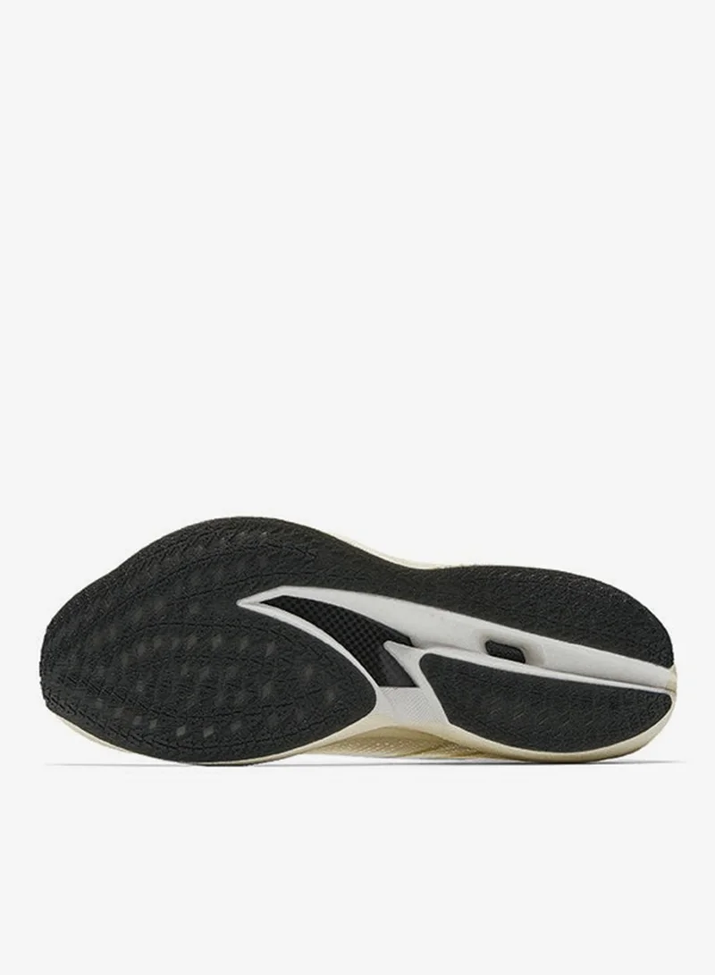 Anta White/Egg White/Green C202 - Long Distance Run for Men | Best Price UAE