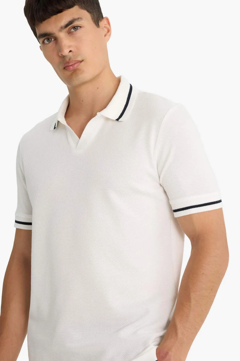 ديفاكتو Regular Fit Resort Neck Short Sleeve Polo T-Shirt