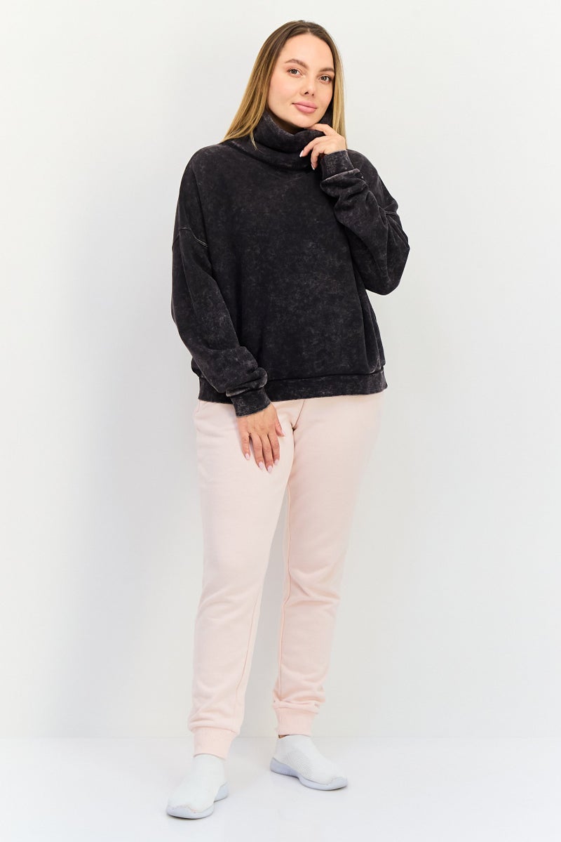Reebok Women Oversized Fit Short Sleeve Outdoor Sweatshirt, Black - Image 4