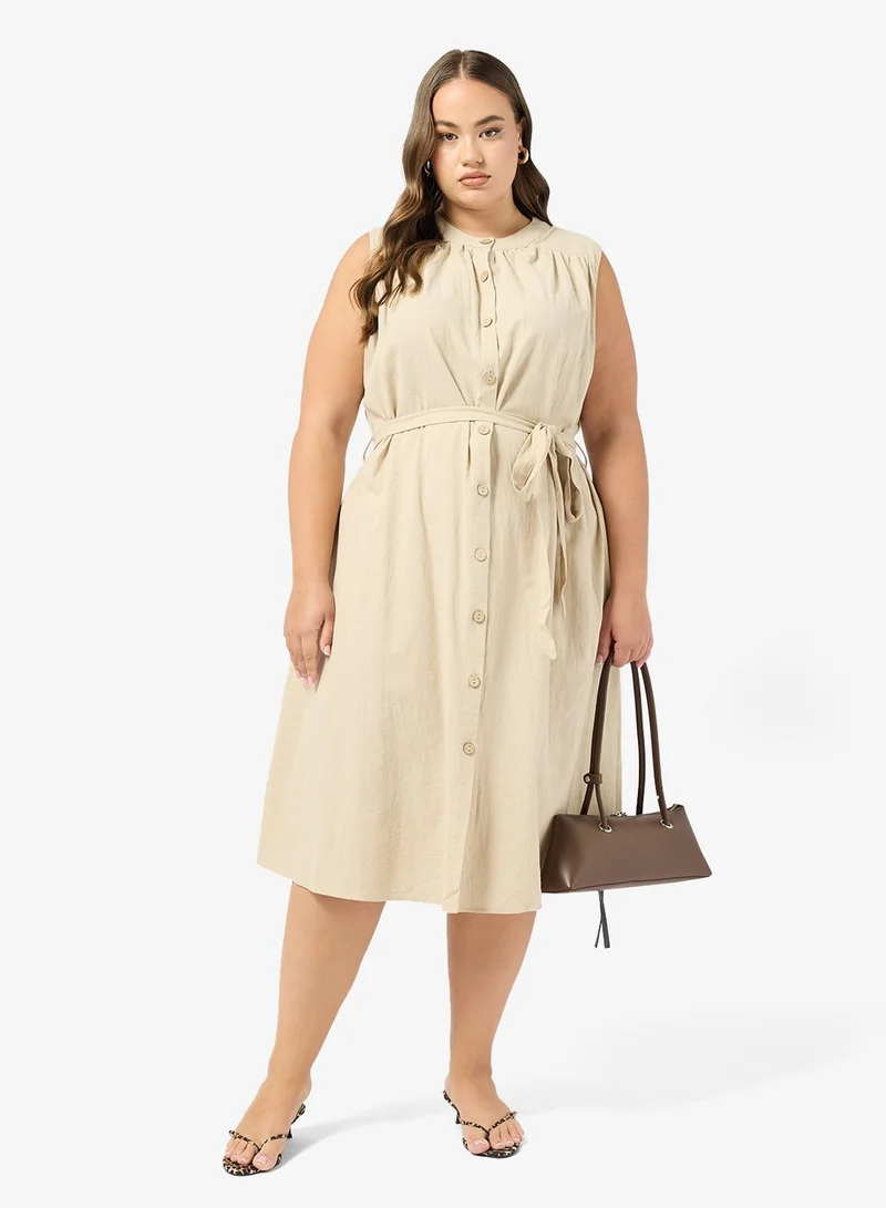 جينجر بلس فستان ميدي بأزرار وحزام