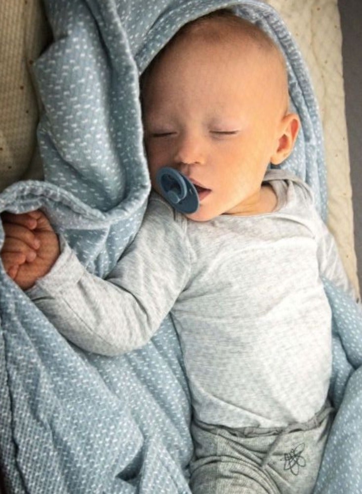 cam سرير أطفال أبيض - رمادي تيدي - ارتفاعات قاعدة المرتبة ثنائية الوضع، من 0 إلى 36 شهرًا، درج، أربع عجلات، اثنتان منها بهما فرامل أمان، منطقة لعب، سرير أطفال، حظيرة لعب، جودة عالية صنع في إيطاليا - Image 5