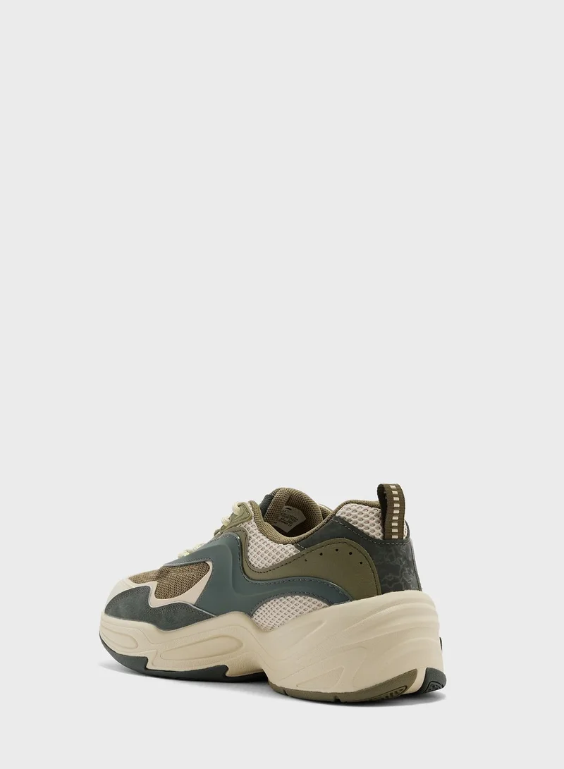 ANTA Cross Chunky
