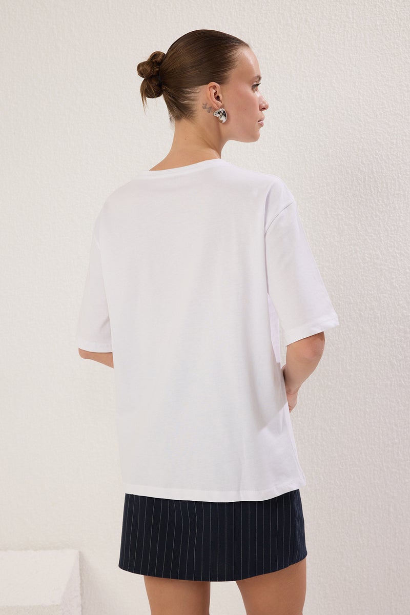 trendyol Ecru Slogan Printed 100% Cotton Oversize T-Shirt - Twoss25Ts00179 - Image 4