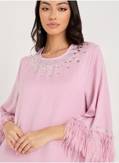 Styli جلابية مزخرفة بأكمام من الفرو  - Image 3