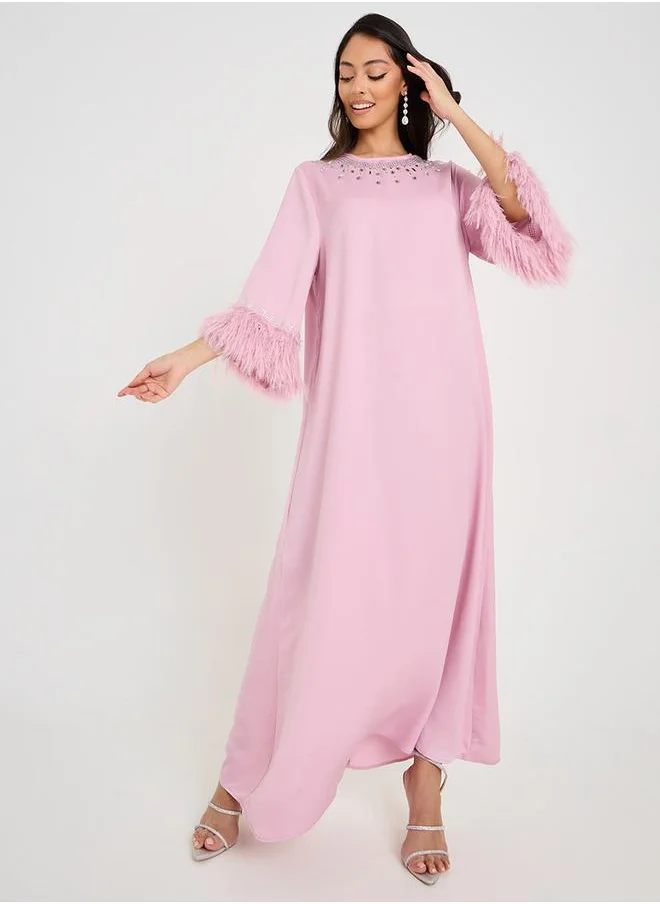 Styli Embellished Fur Sleeve Detail Jalabiya