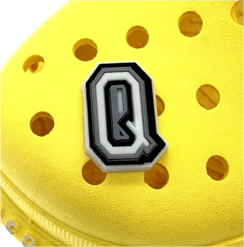 Marimari 1 Piece Slipper Ornament Letters Series Q