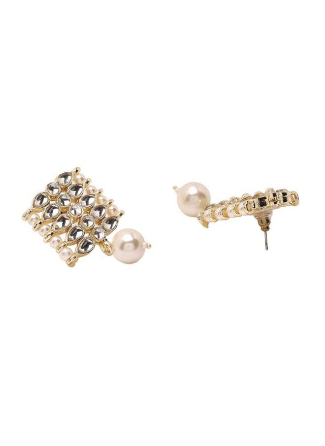 Priyaasi Elegant Women Brass Jewellery Set with pattern and secured with closure and styled in ideal for Ethnic moments — crafted to elevate your special moments.  - Image 4