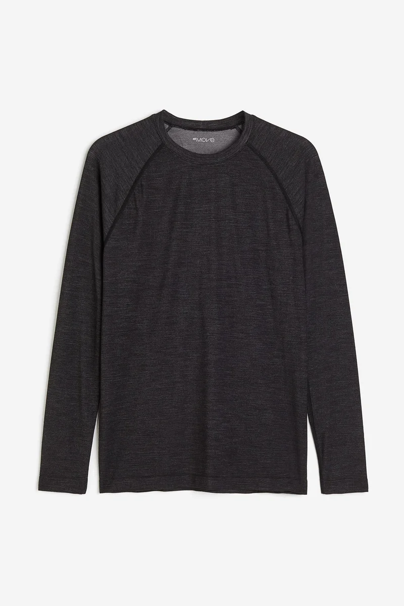 اتش اند ام بلوزة من مزيج الصوف بتقنية دراي موف