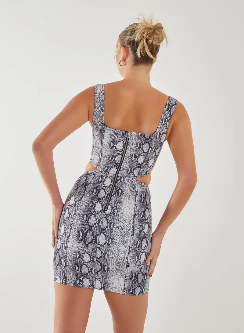 بينك فانيلا Snake Cut Out Mini Dress