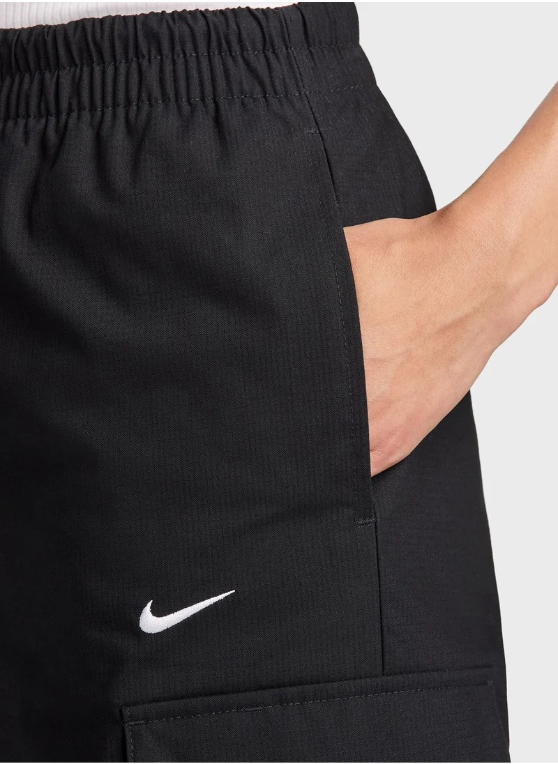 Nike Nsw Essential Woven Midrise Cargo Pants