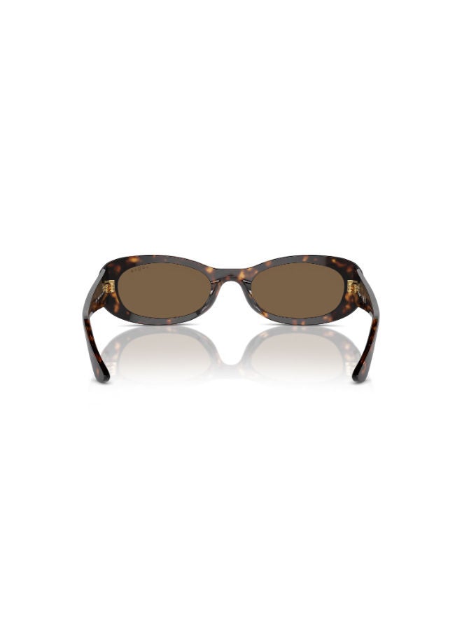 Vogue Full Rimmed Oval Sunglasses 0VO5582S - Image 4
