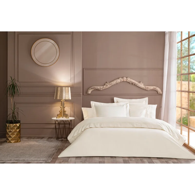 يسكن Amelia 4pc Duvet Cover Set