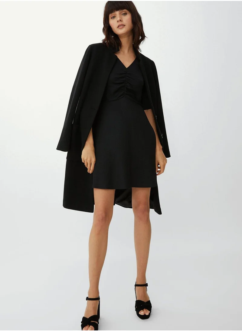 DEBENHAMS Puff Sleeve Pleat Detail Dress