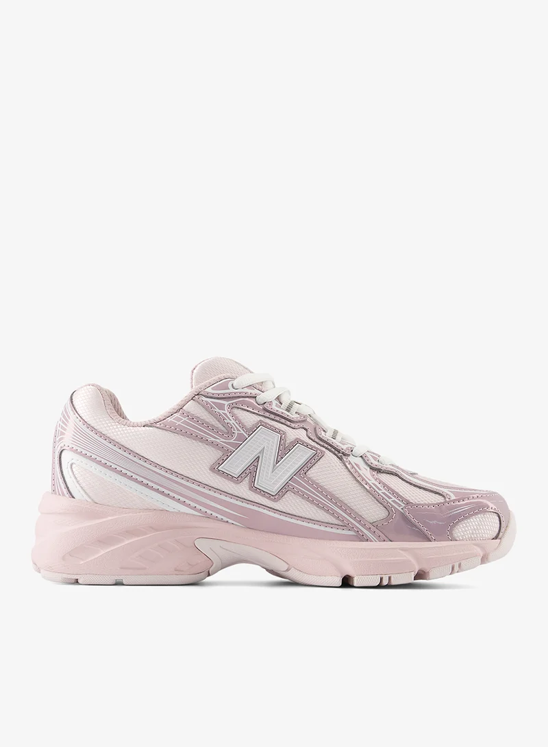 New Balance Youth 740