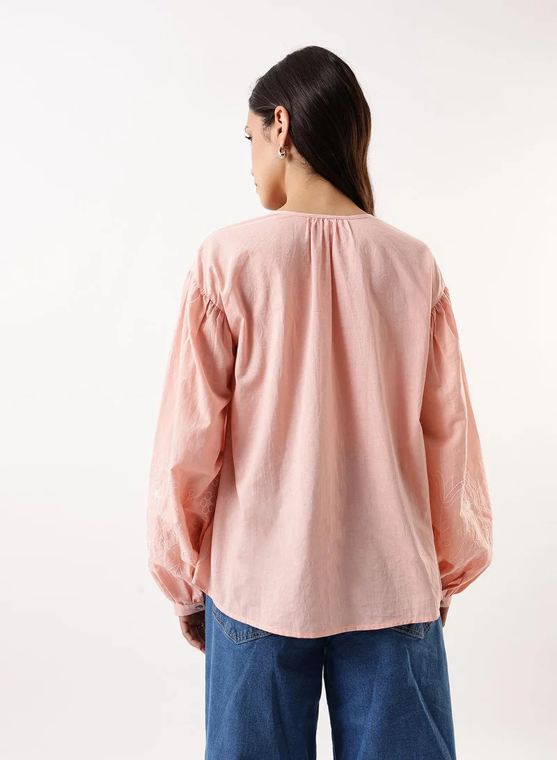 Dennis Lingo Women's Peach Bud Cambric Embroidered T-Shirt Regular Fit Tops