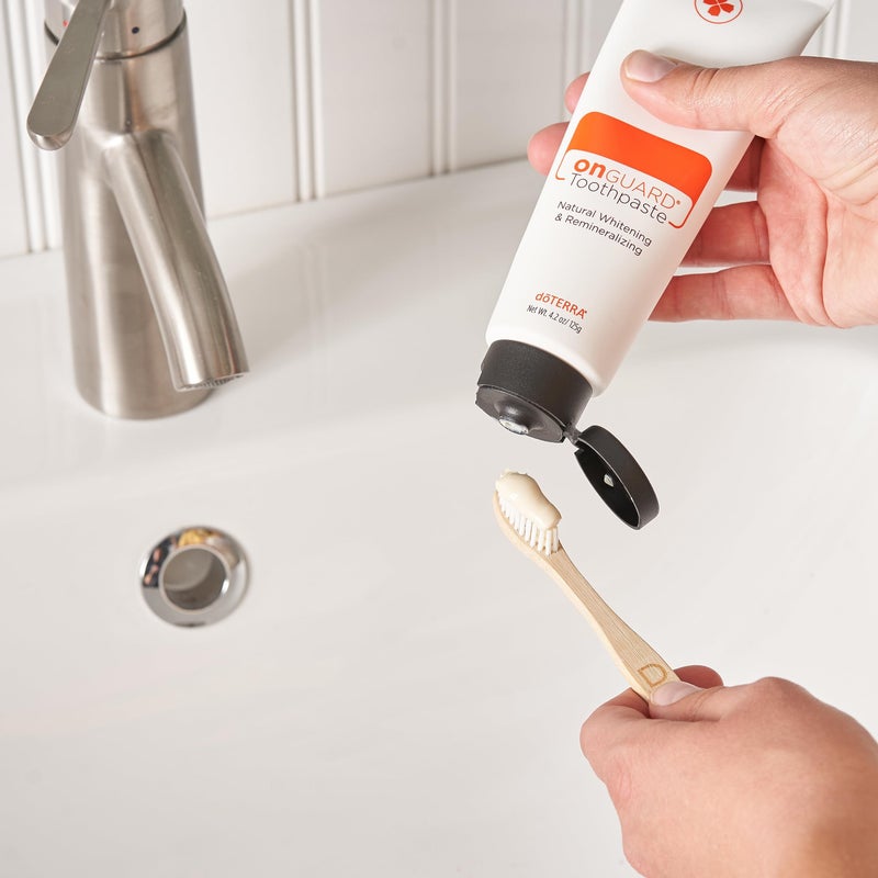 doTERRA - On Guard Natural Whitening Toothpaste - 4.2 oz (1 Pack) - Image 3