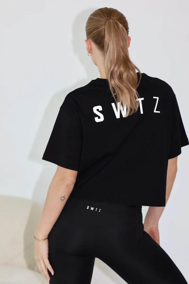  swtz LOUNGE CROP TSHIRT STATEMENT