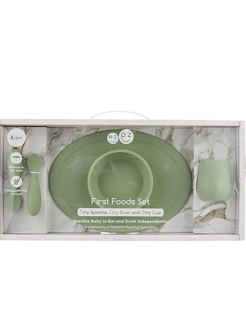 ازبيز مجموعة تغذية الأطفال - كوب سيليكون 100٪ ، ملعقة ووعاء مع مفرش مدمج للأطعمة الأولى, الفطام بقيادة الطفل , مهروس صممه أخصائي تغذية الأطفال 6 أشهر ، أخضر (المريمية) - Image 3