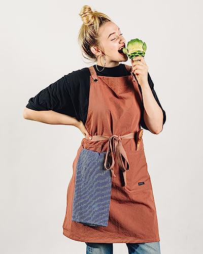 Caldo Crossback Kitchen Apron for Cooking - Mens and Womens Professional Chef or Server Bib Apron - Adjustable Crossback Style - Rustic- Midweight Cotton (Terracotta) - Image 2