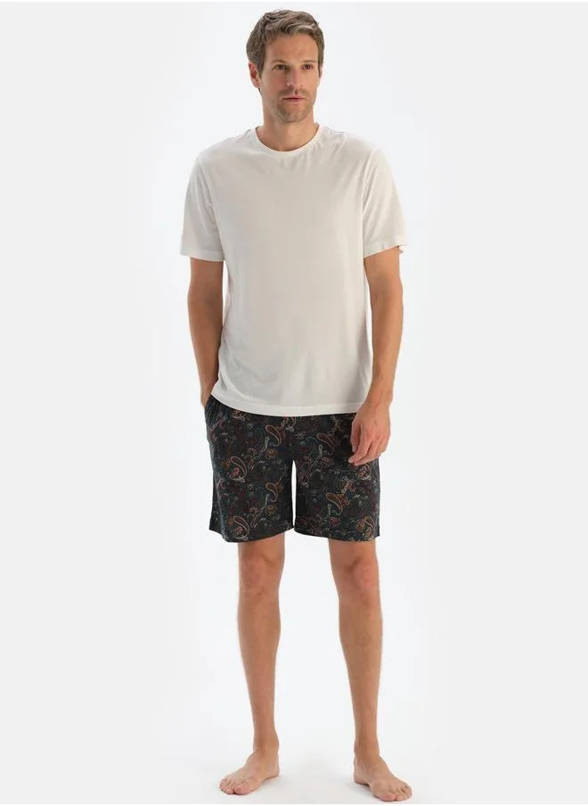 داجي T-shirt & Shorts Pajama Set Crew Neck Supreme Mid Rise Sleepwear