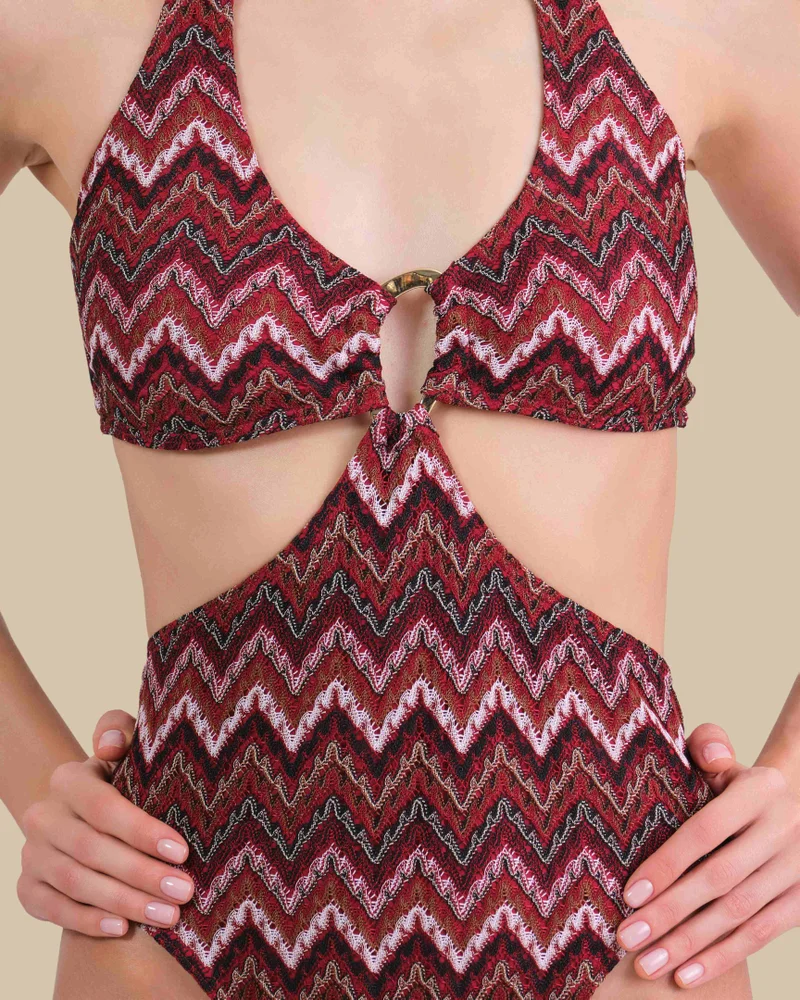 ايسلا اند ايفي Isla &amp; Evie Zig Zag Print Cut Out Swimsuit