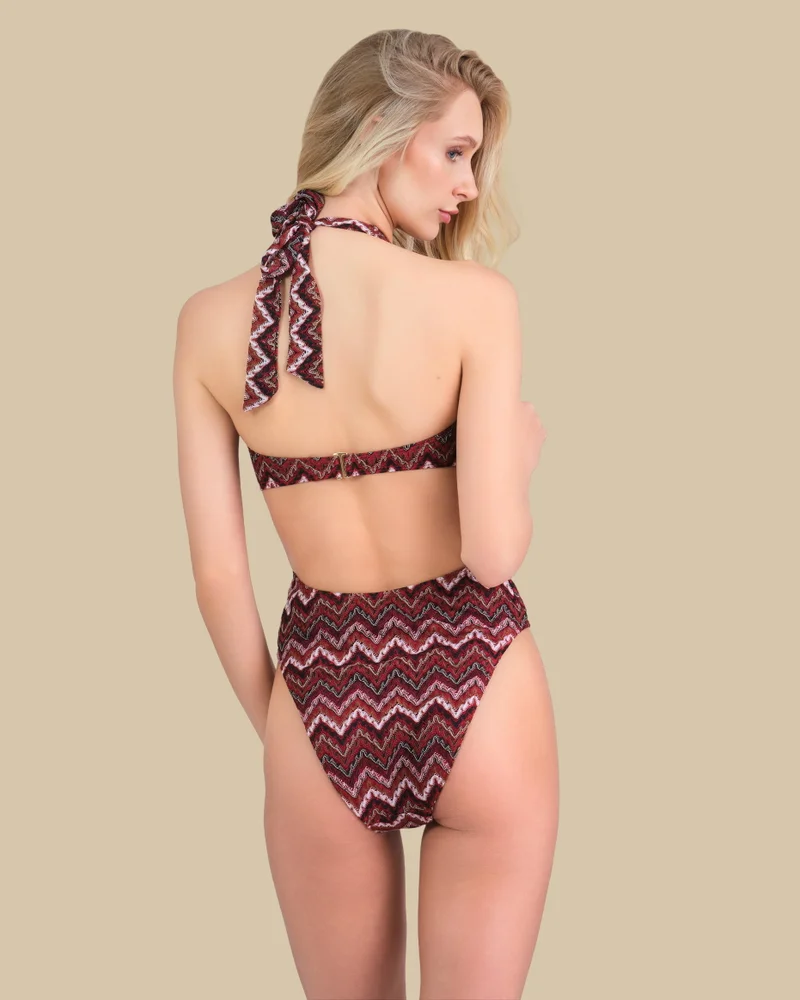 ايسلا اند ايفي Isla &amp; Evie Zig Zag Print Cut Out Swimsuit