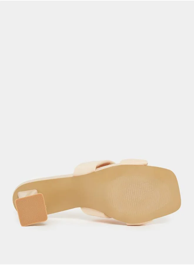Styli Metal Accent Knot Strap Sandals
