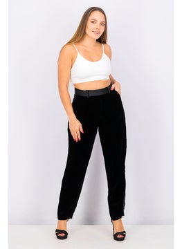 EMPORIO ARMANI سراويل نسائية عادية ذات خصر مرتفع، سوداء مخملية  - Image 2