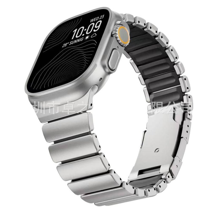 سوار ساعة ذكية سوار معدني من الستانلس ستيل متوافق باللون برتقالي قابل للتعديل مع Apple Watch 42/44/45/49mm بملاءمة قابلة للتعديل وحزام بديل بتصميم معدني أنيق - Image 1