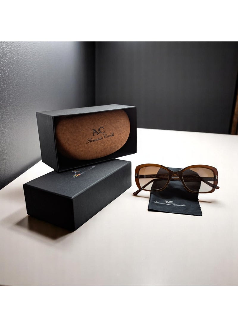 Luxury Armando Cavelli sunglasses, crafted from carefully selected premium acetate for a luxurious look and longevity with extensive use. This model combines modernity and classic style, with a raw brown acetate front and brown -plated metal temples to complete your luxury look. Comes with premium polymer lenses offer UV400 protection in a