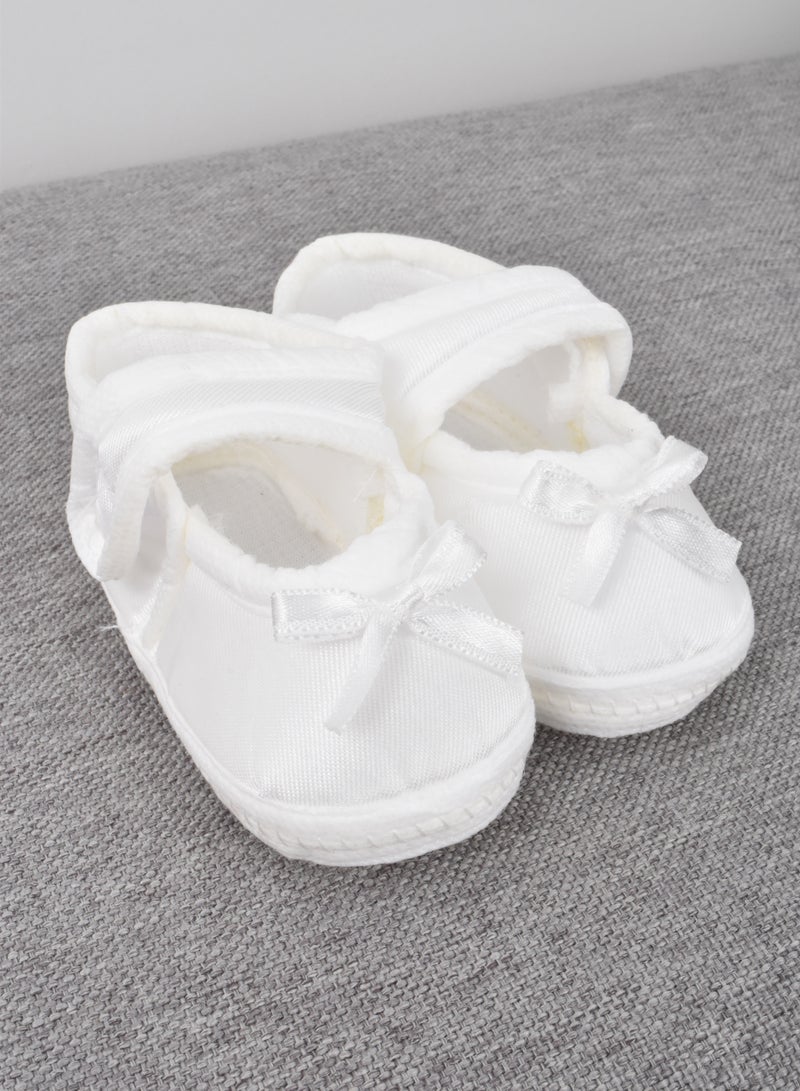 لحظة مرح طقم هدية فستان مواليد مكون من 4 قطع - Image 4