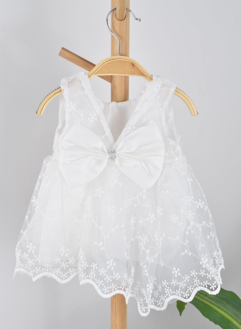 لحظة مرح طقم هدية فستان مواليد مكون من 4 قطع - Image 2