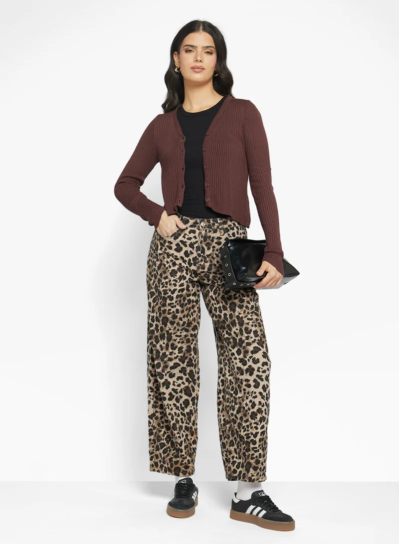جينجر بيسيكس Essential Kniited Button Down Cardigan