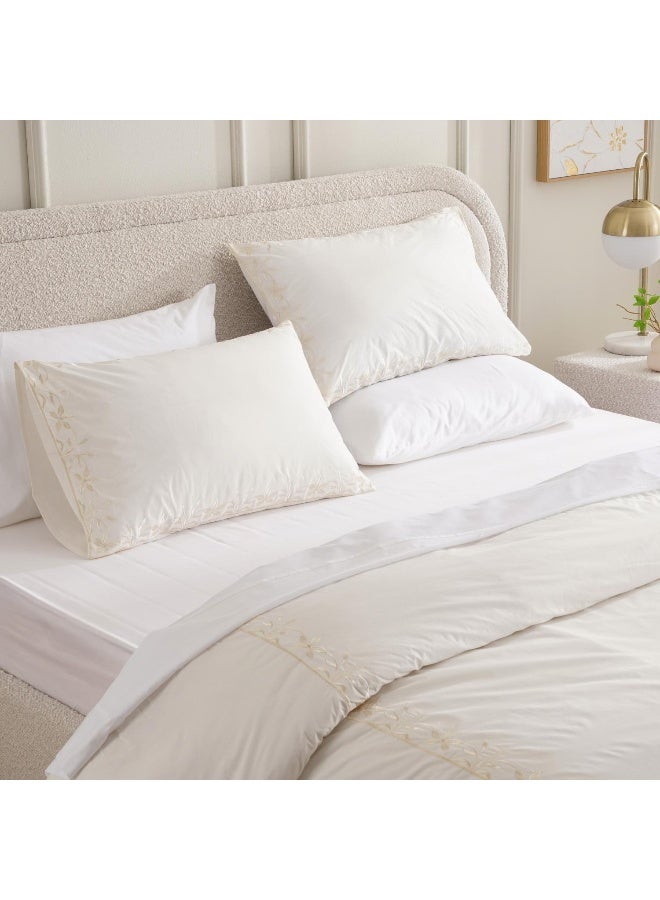 Pan Home طقم لحاف كينج مكون من 3 قطع مزين بالزهور من ريفلكشن هوم ميلا 240x260 سم - عاجي - Image 4