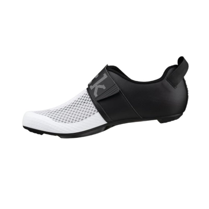 Fizik Transiro Hydra, Highly Breathable Triathlon Innovative Shoes, White/Black, 8.5-9 - Image 1