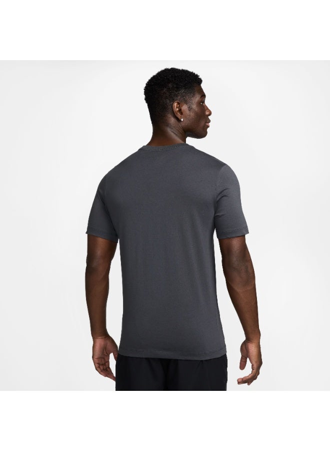 Nike Men’s Nike Wildcard T-Shirt - Image 3