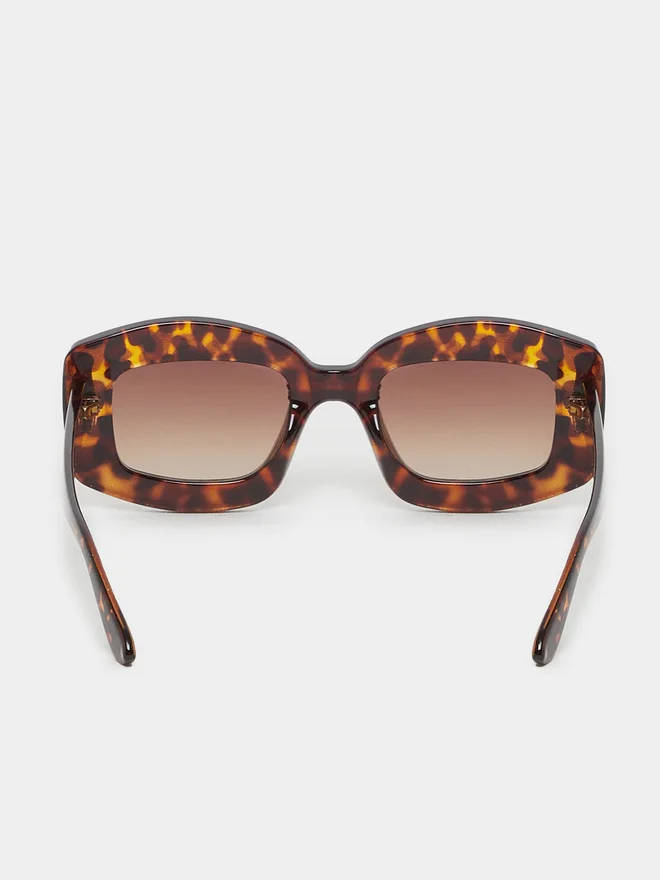 Styli Styli Tortoiseshell Print Wayfarer Sunglasses