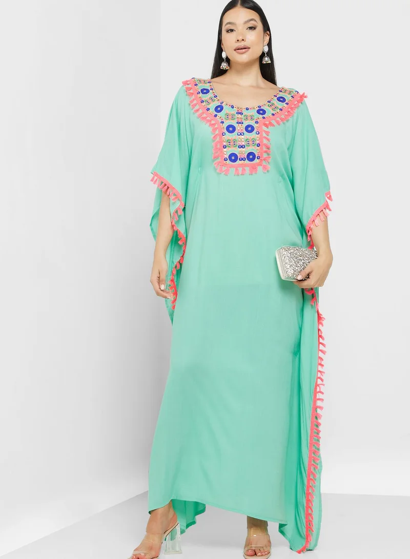 ARABIAN CLOSET Embroidered Flared Sleeve Kaftan