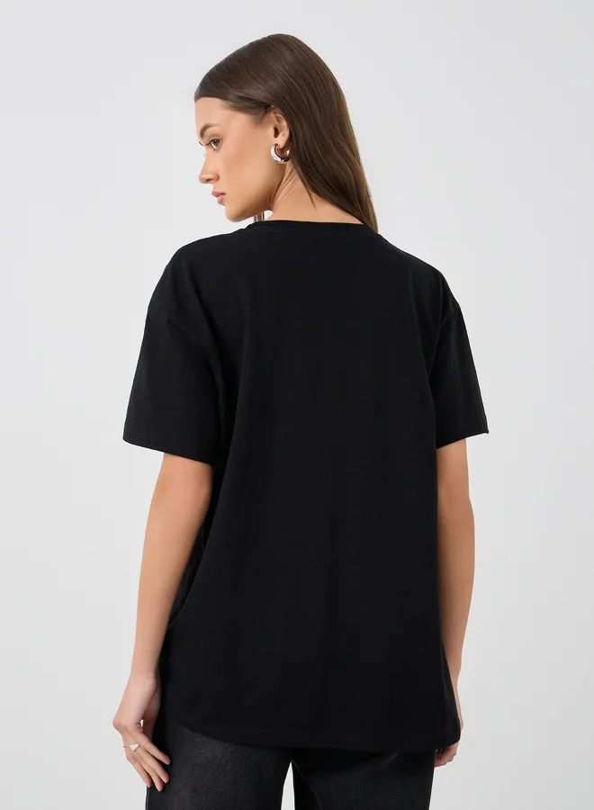 Styli Styli Embellished Short Sleeve Oversized T-Shirt