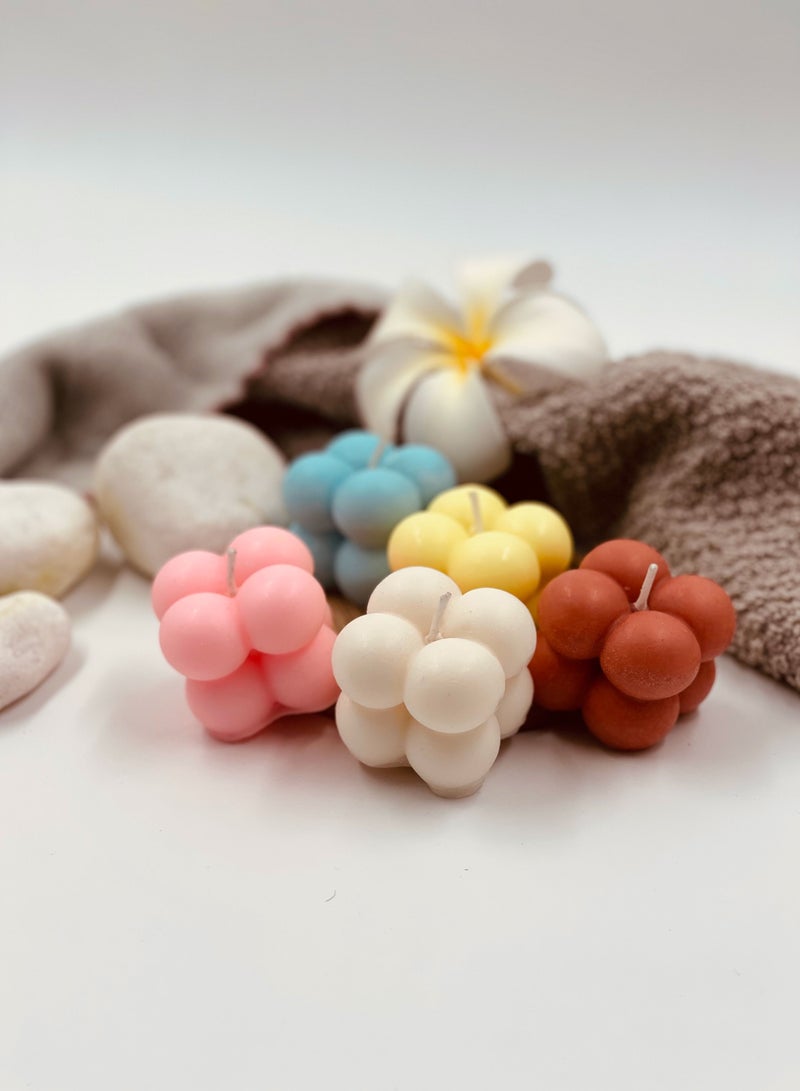 أورا مجموعة مكونة من 6 شموع الصويا المعطرة - منتج فريد من نوعه ذو جودة فاخرة برائحة الزهور لمنزل أنيق ومثالي، وهدايا، ومنتجعات صحية، والتأمل - Image 3