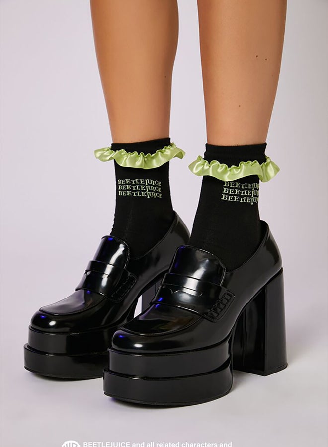 FOREVER 21 Beetlejuice Beetlejuice Ruffle Crew Socks  - Image 3