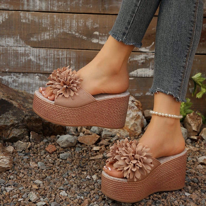 Wedge-Heeled Thick-Soled Slippers For Women, Large Size, One-Line Floral Waterproof Platform Sandals - Image 1