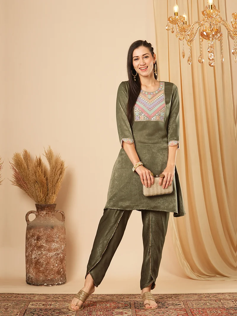 globus Women Sequined Yoke Tunic With Trouser Co-Ords