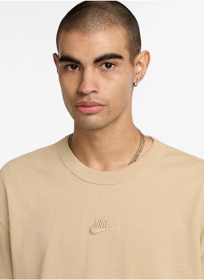 نايكي Nsw Premium Essential Sustainable T-Shirt