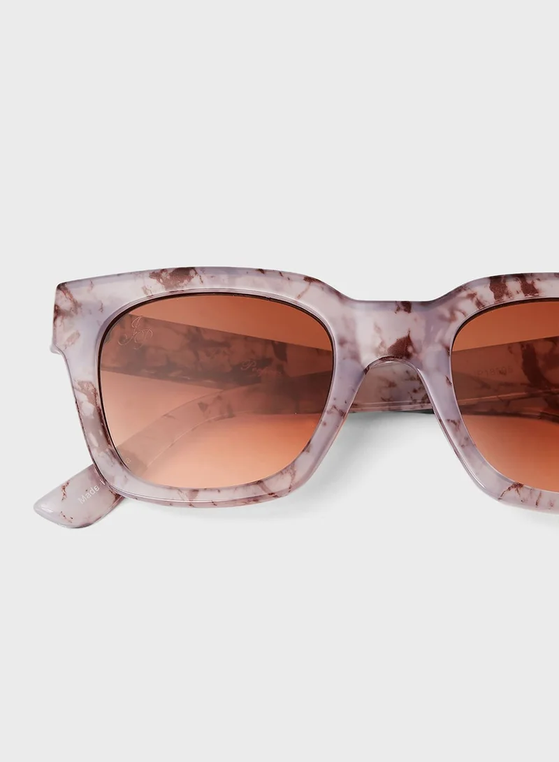 Jeepers Peepers Square Sunglasses