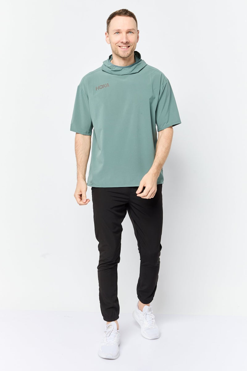 Hoka جاكيت تدريب قصير الأكمام للرجال، رياضي، لون أخضر رمادي - Image 3