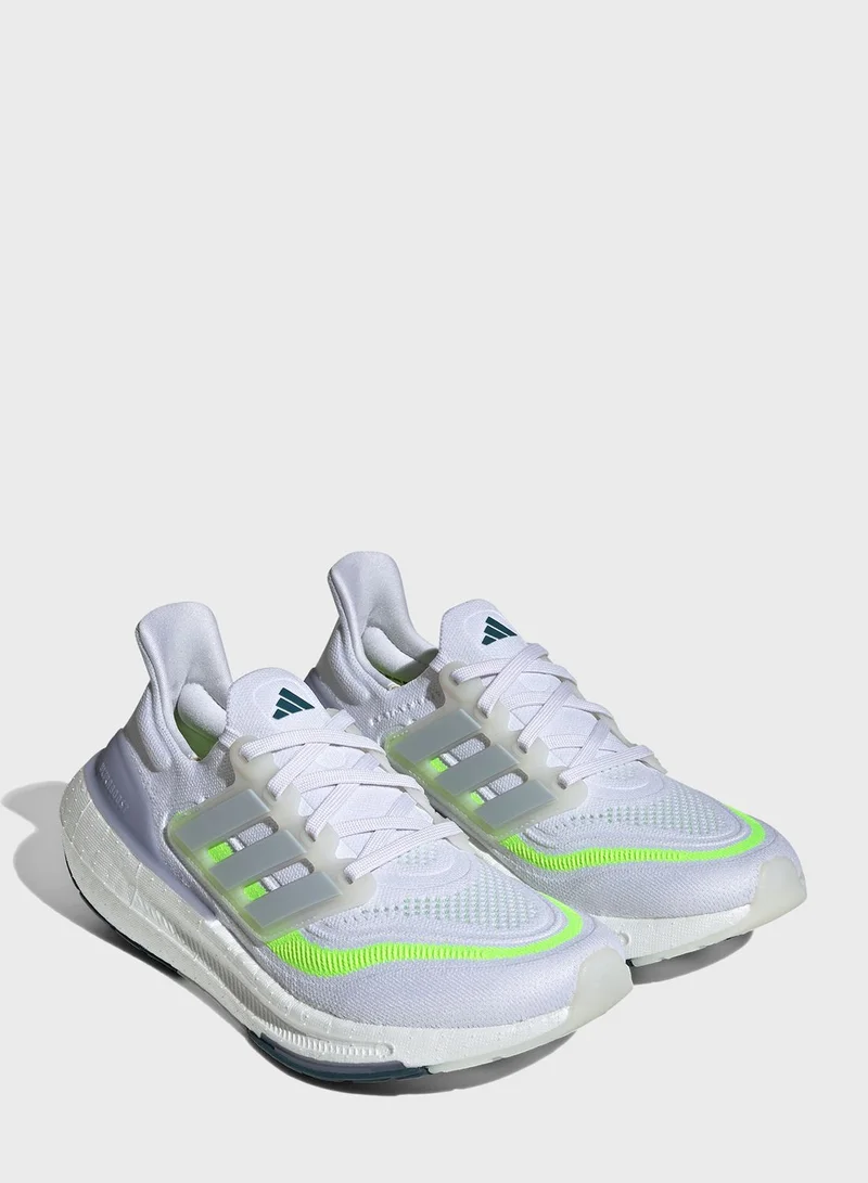 adidas حذاء Ultraboost الخفيف