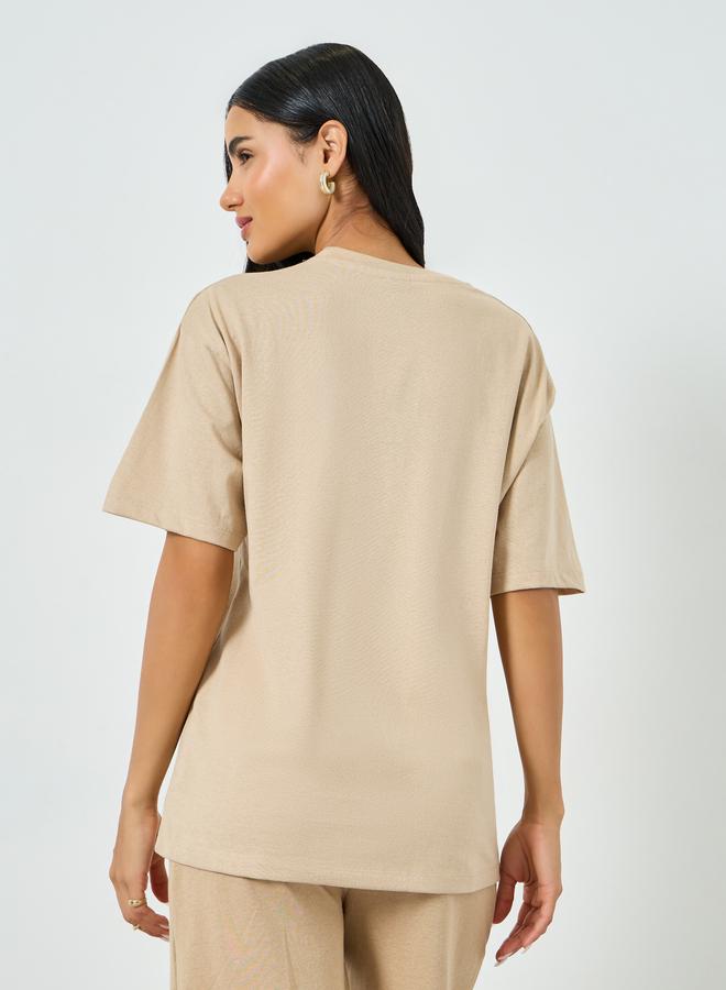 Styli Beige Slogan Print Oversized T-Shirt - Image 5