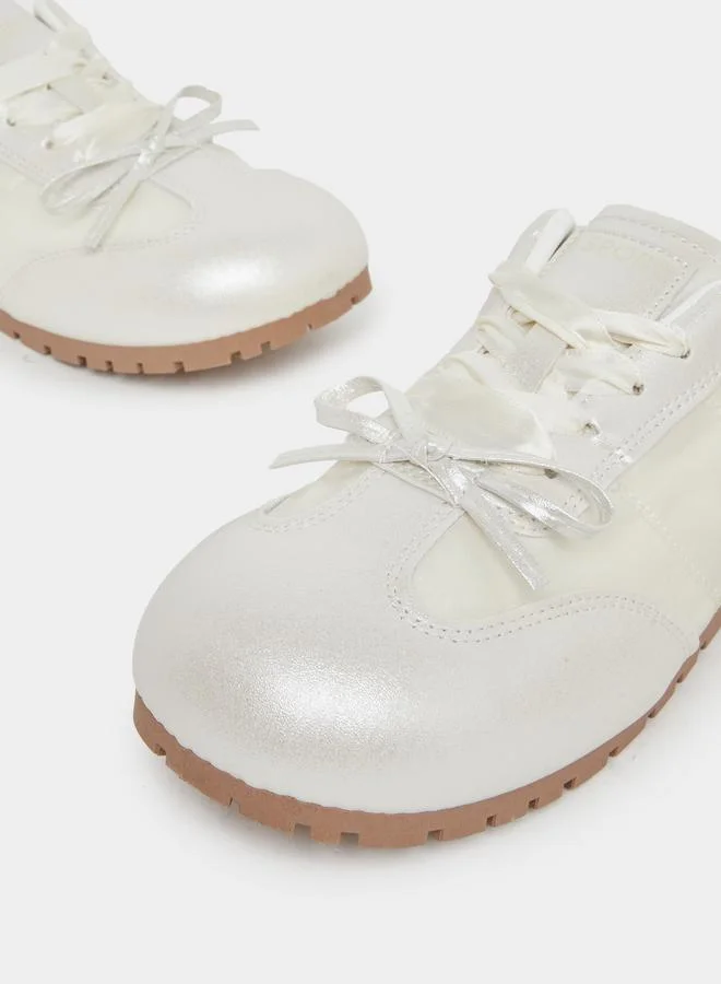 Styli Styli Bow Detail Lace Up Sneakers