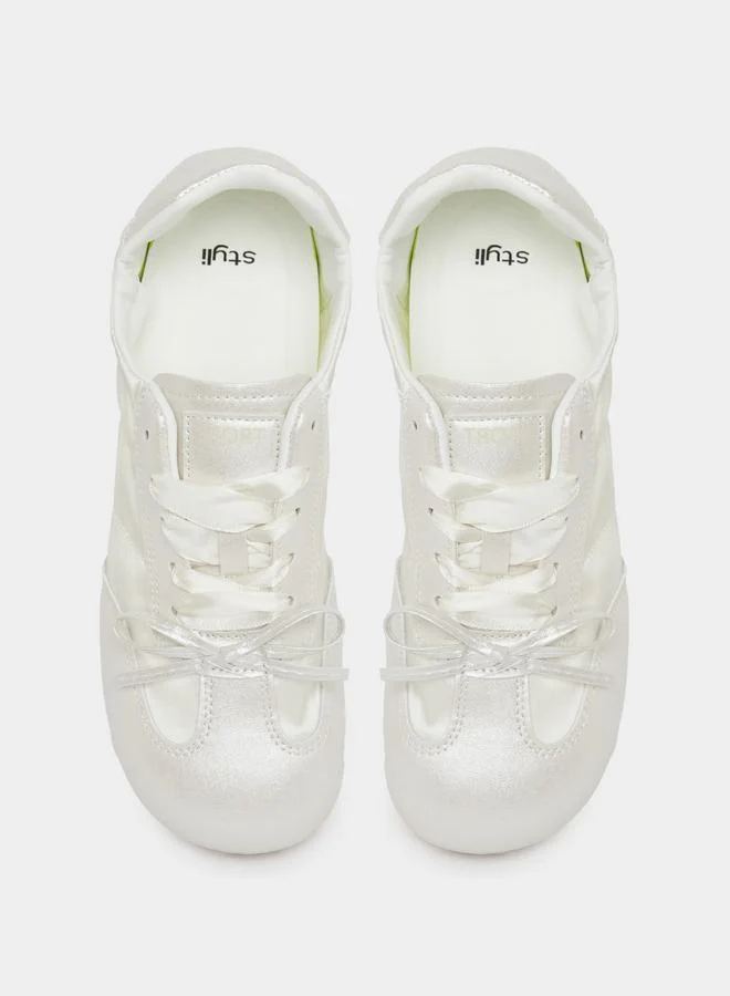 Styli Styli Bow Detail Lace Up Sneakers